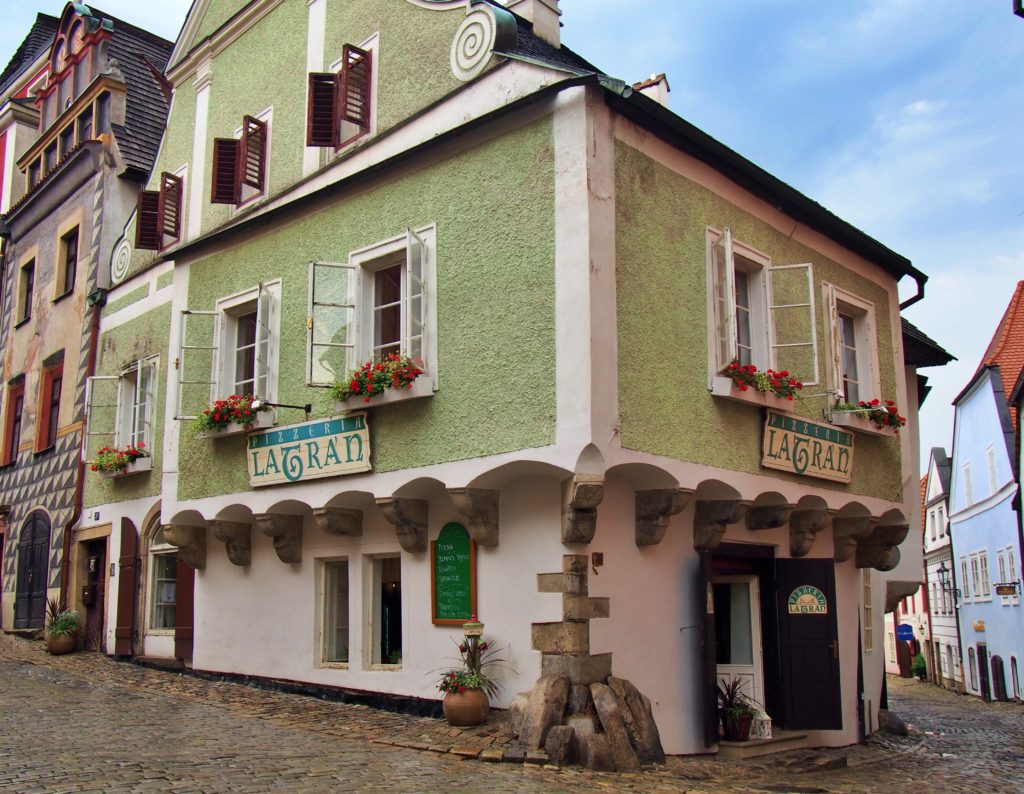 THE BEST THINGS TO DO IN ČESKÝ KRUMLOV