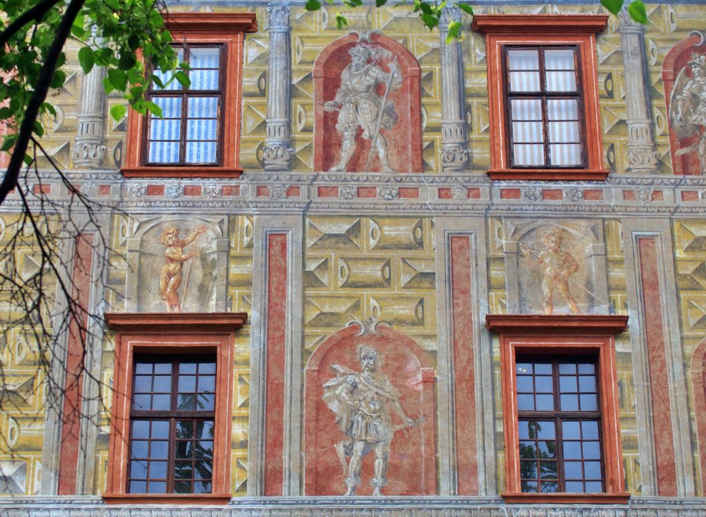 THE BEST THINGS TO DO IN ČESKÝ KRUMLOV