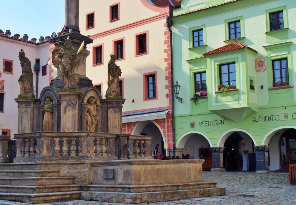 THE BEST THINGS TO DO IN ČESKÝ KRUMLOV