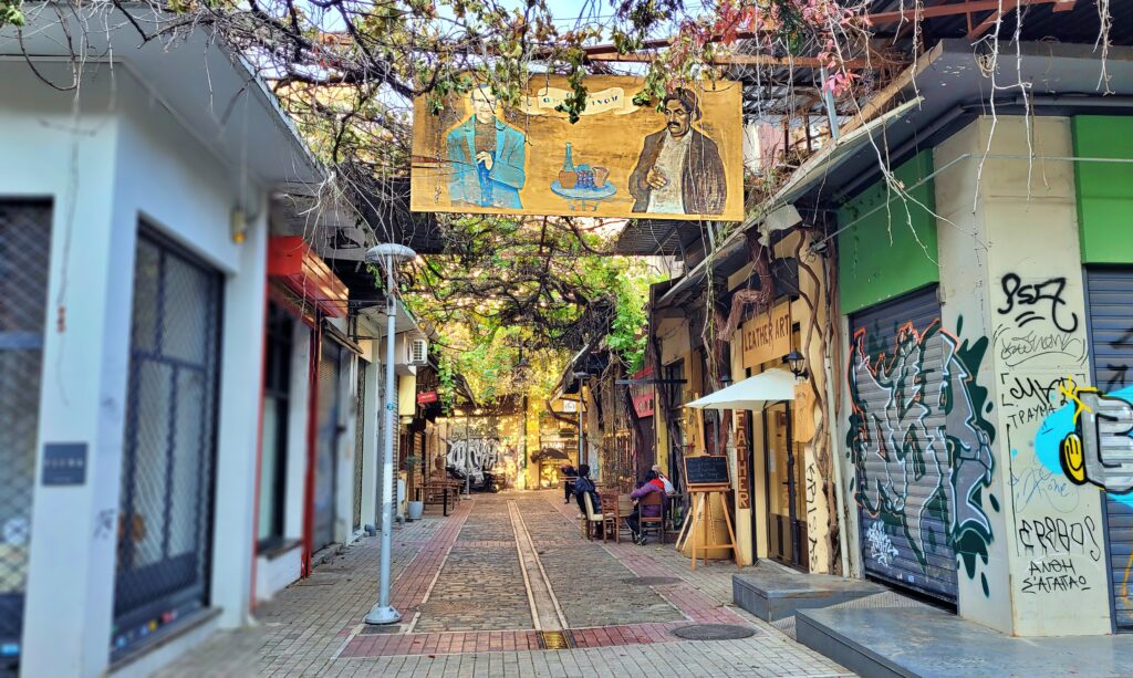 SOLUŇ: MĚSTO S MAGICKOU PŘITAŽLIVOSTÍ BALKÁNU