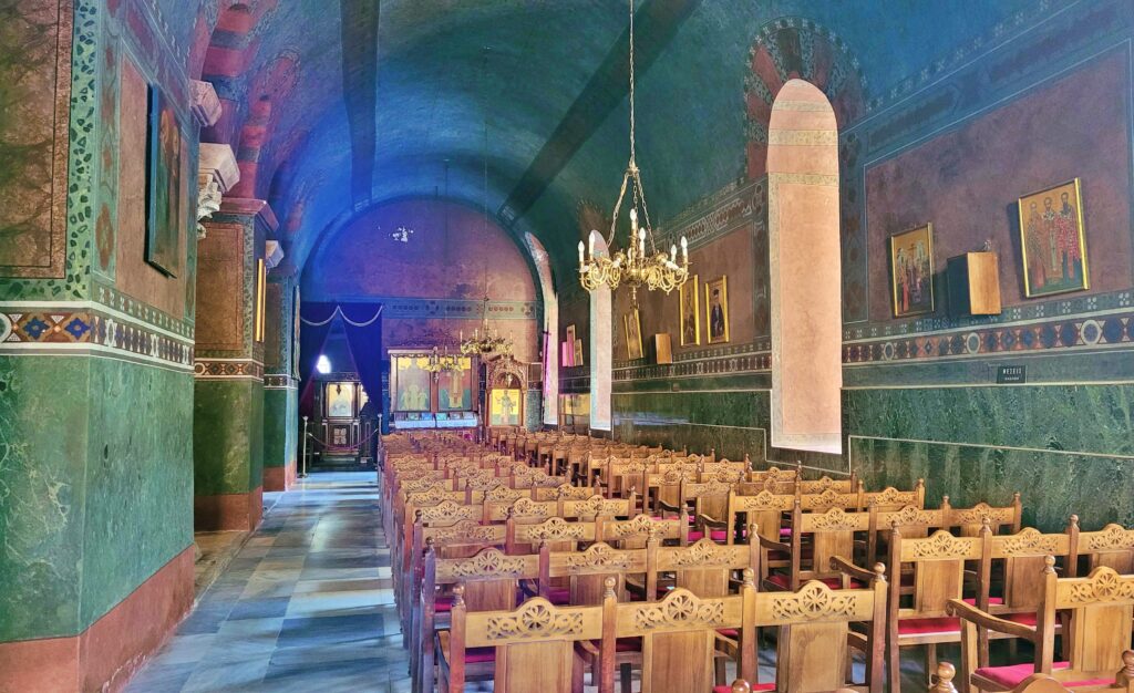 SOLUŇ: MĚSTO S MAGICKOU PŘITAŽLIVOSTÍ BALKÁNU