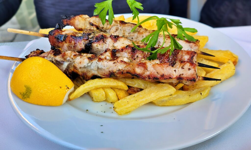 SOLUŇ: MĚSTO S MAGICKOU PŘITAŽLIVOSTÍ BALKÁNU