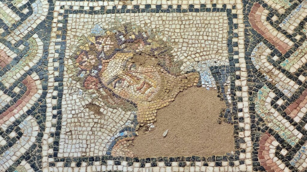 SOLUŇ: MĚSTO S MAGICKOU PŘITAŽLIVOSTÍ BALKÁNU