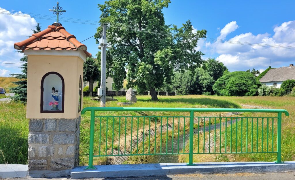 ČESKÁ SVATOJAKUBSKÁ CESTA - VŠERUBSKÁ TRASA 