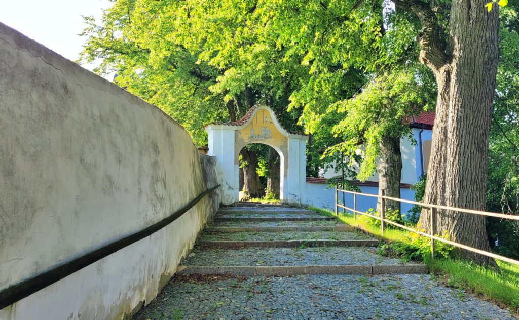 ČESKÁ SVATOJAKUBSKÁ CESTA - VŠERUBSKÁ TRASA 