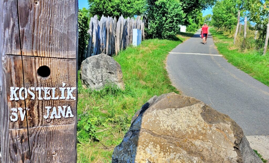 PO STOPÁCH CYRILA A METODĚJE: CYRILOMETODĚJSKÁ STEZKA