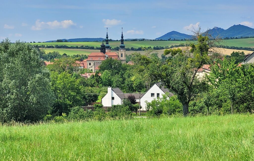 PO STOPÁCH CYRILA A METODĚJE: CYRILOMETODĚJSKÁ STEZKA