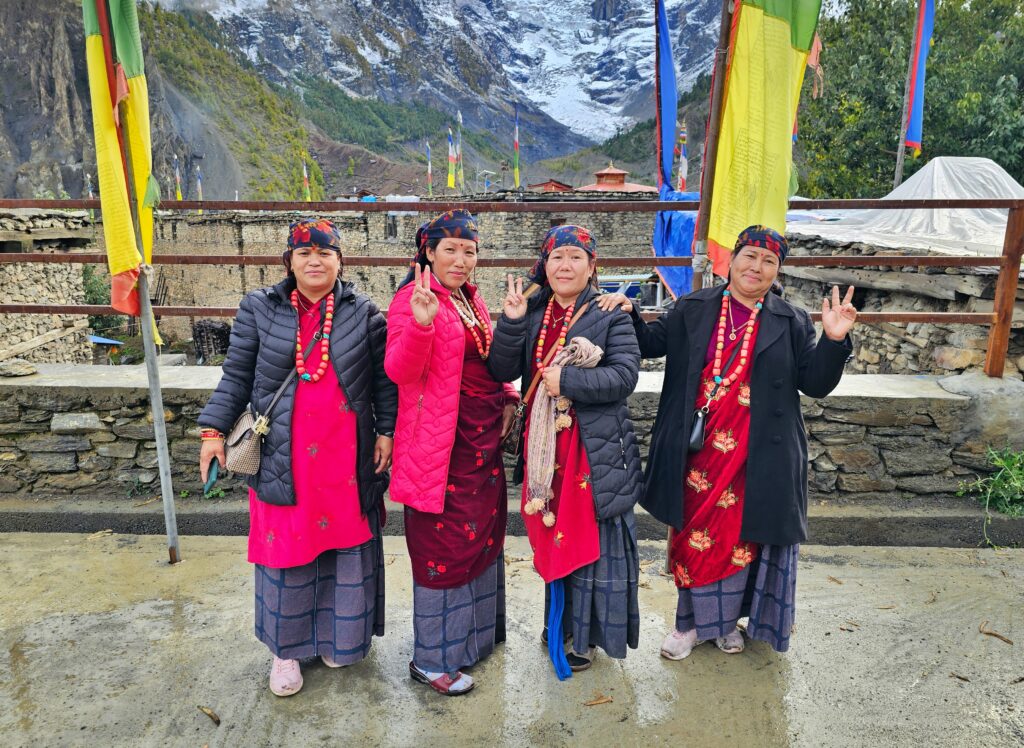 TREK KOLEM ANNAPUREN
