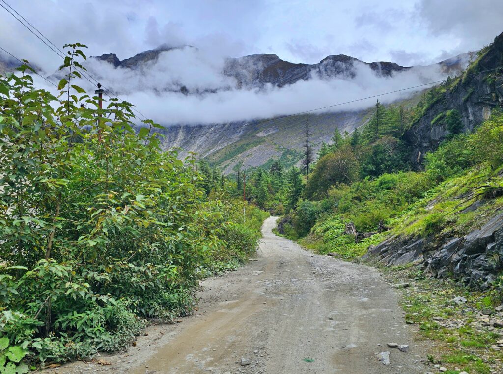 TREK KOLEM ANNAPUREN