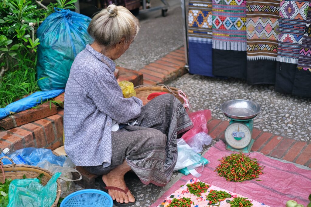 LUANG PRABANG - PERLA LAOSU, KDE SE ZASTAVIL ČAS