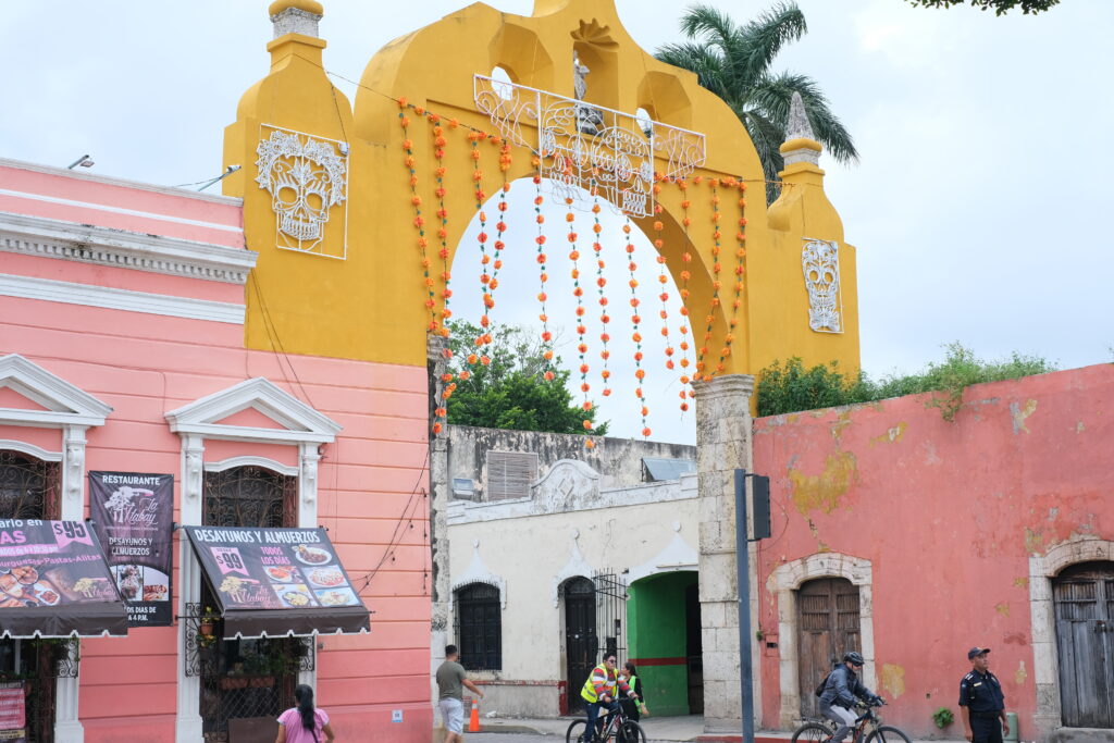 DIA DE LOS MUERTOS: DEN MRTVÝCH V MEXIKU