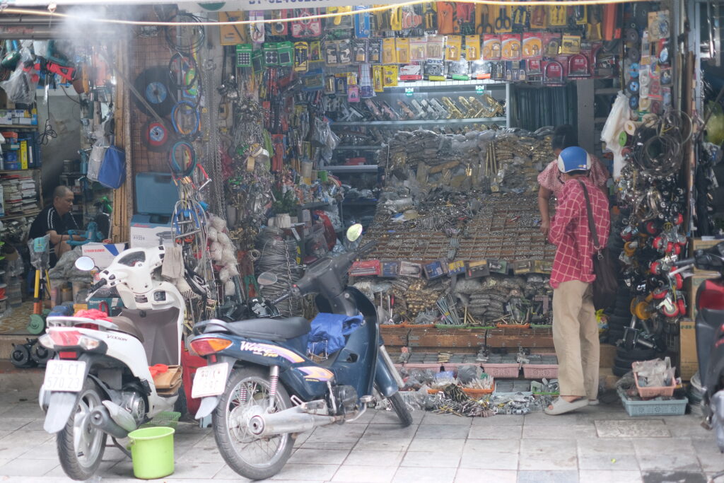 HANOI: THE COMPLETE GUIDE TO VIETNAM´S CAPITAL