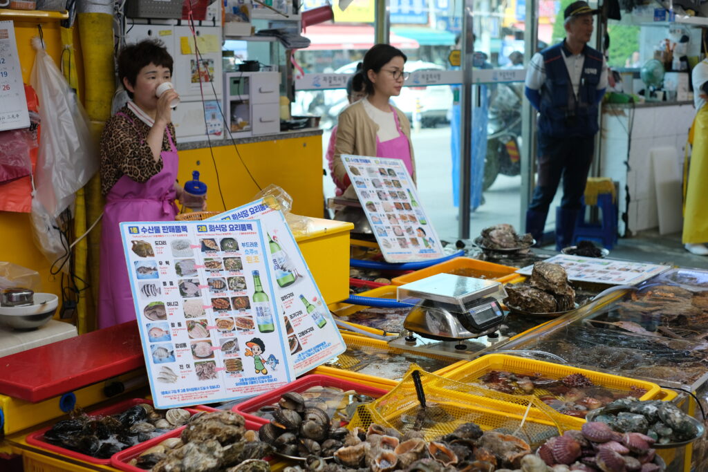 BUSAN: KOREA, KTERÁ VONÍ PO MOŘI
