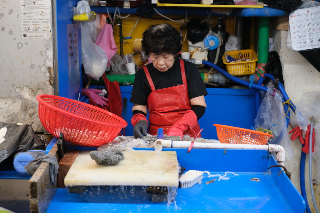 BUSAN: KOREA, KTERÁ VONÍ PO MOŘI