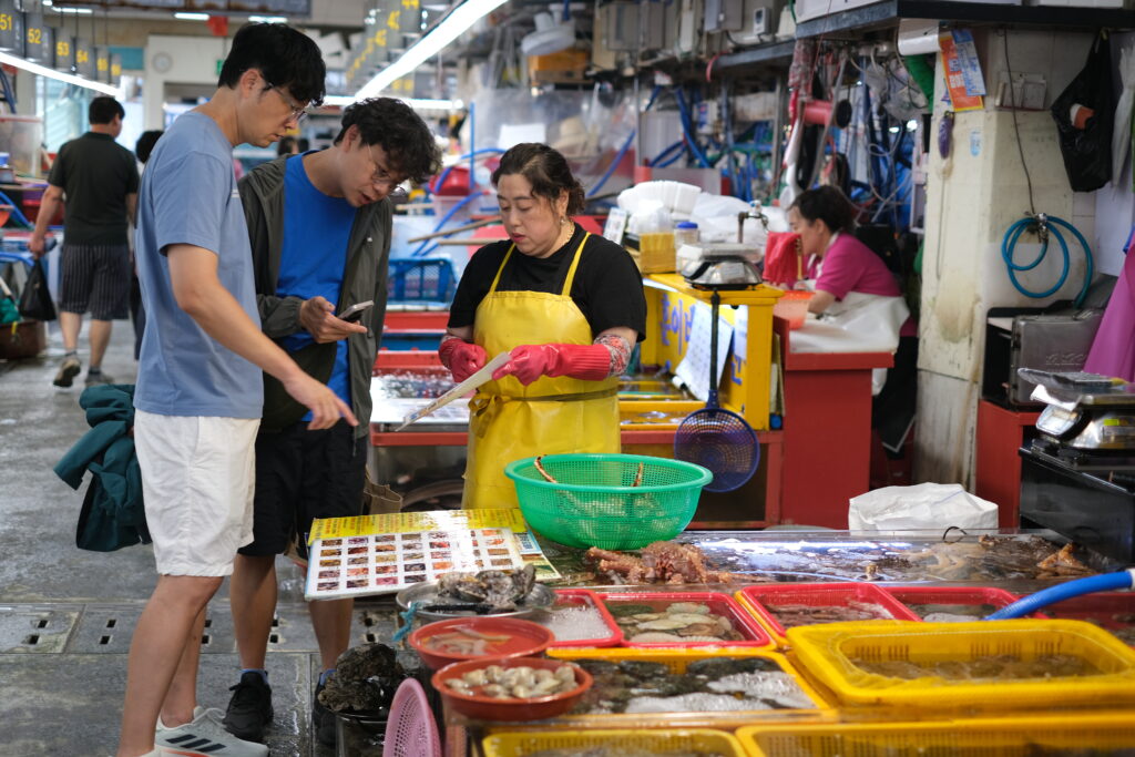 BUSAN: KOREA, KTERÁ VONÍ PO MOŘI