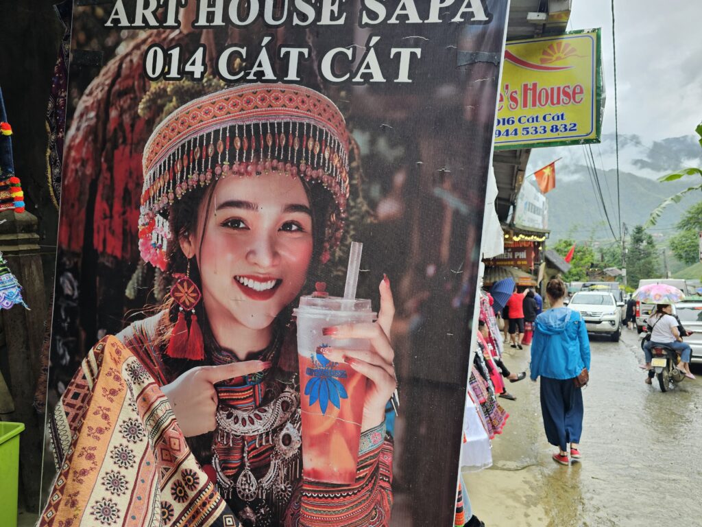 SAPA IN VIETNAM: THE MOST RICE FIELDS AND MOUNTAIN VILLAGES