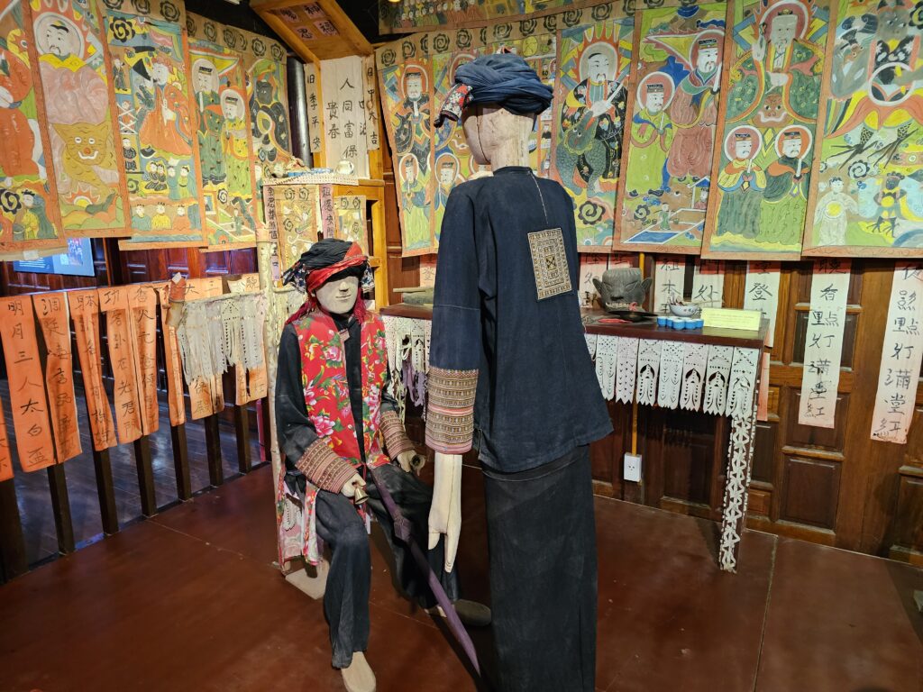SAPA IN VIETNAM: THE MOST RICE FIELDS AND MOUNTAIN VILLAGES