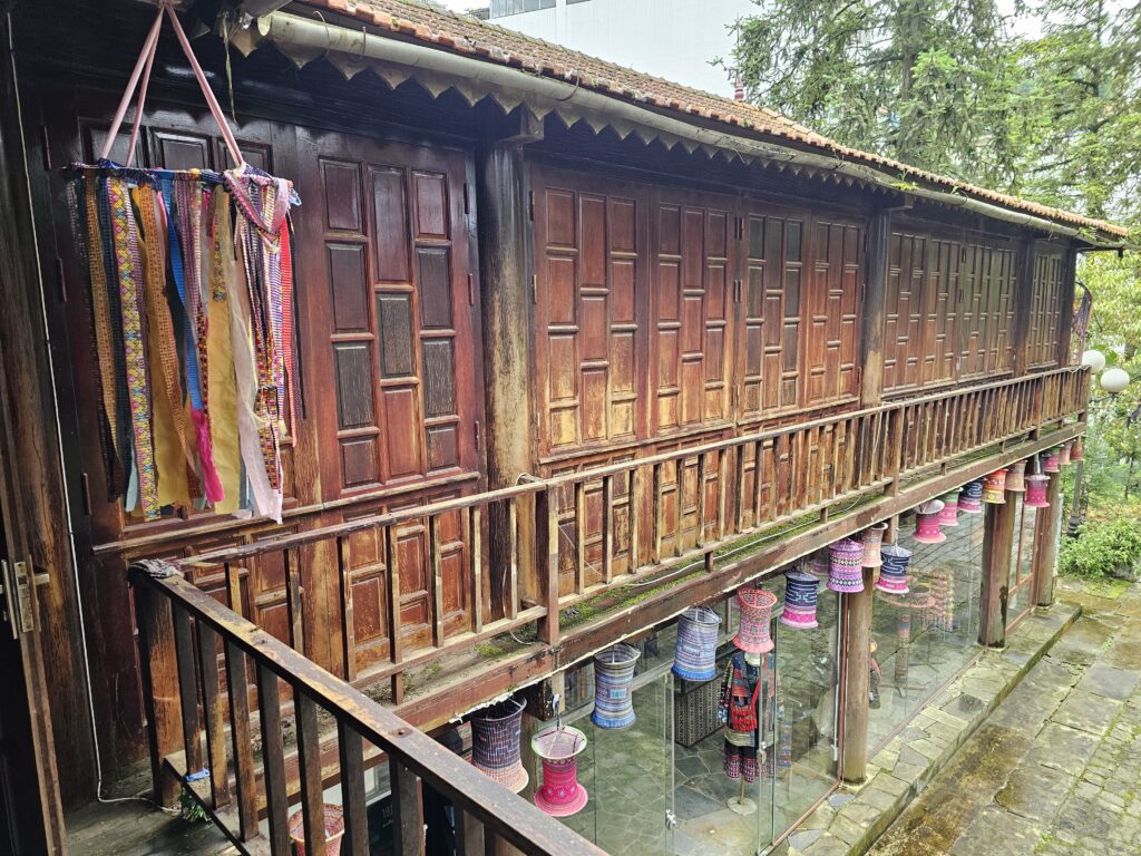 SAPA IN VIETNAM: THE MOST RICE FIELDS AND MOUNTAIN VILLAGES