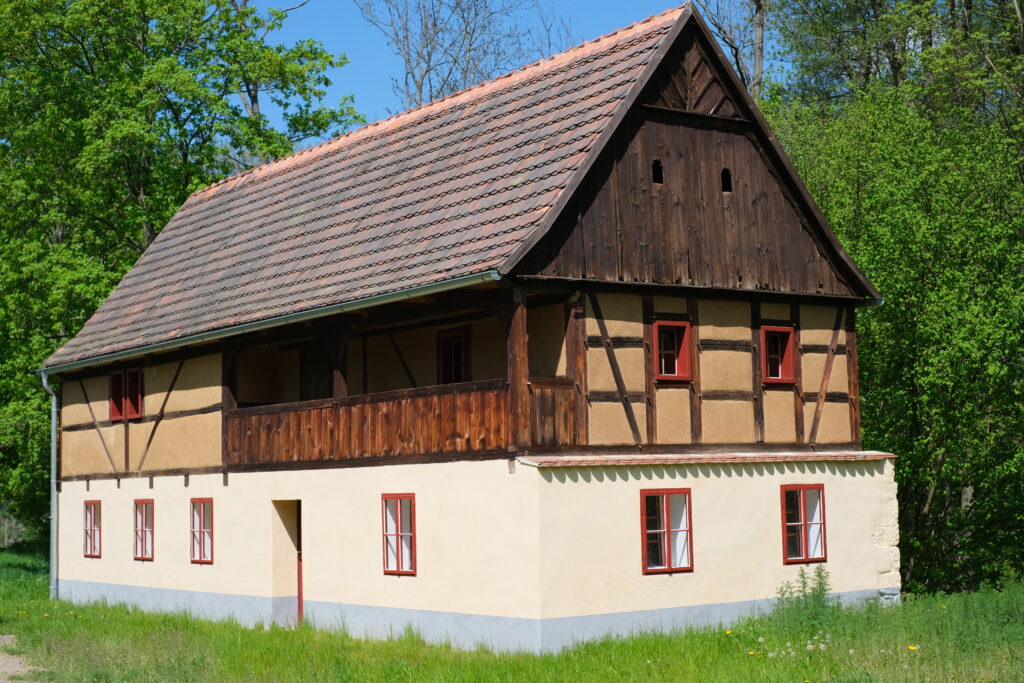 ZUBRNICE: A PICTURESQUE OPEN-AIR MUSEUM IN THE HEART OF THE CZECH CENTRAL