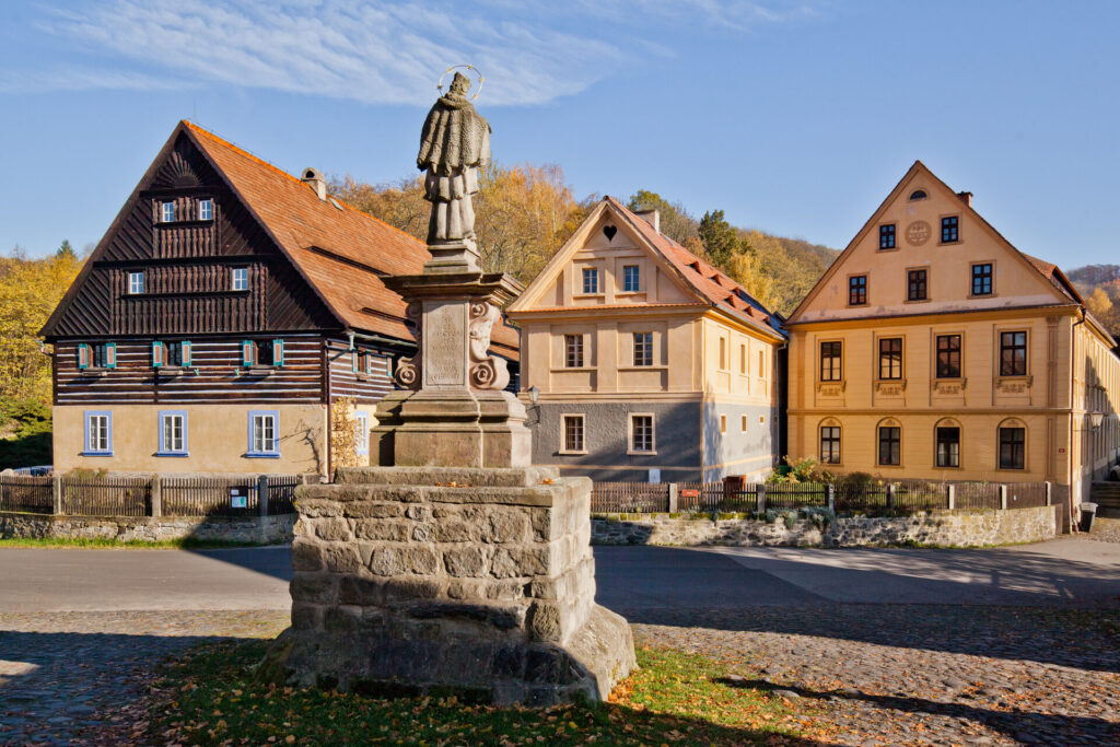 ZUBRNICE: A PICTURESQUE OPEN-AIR MUSEUM IN THE HEART OF THE CZECH CENTRAL